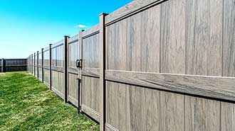 Kelowna Vinyl Fence Jasper